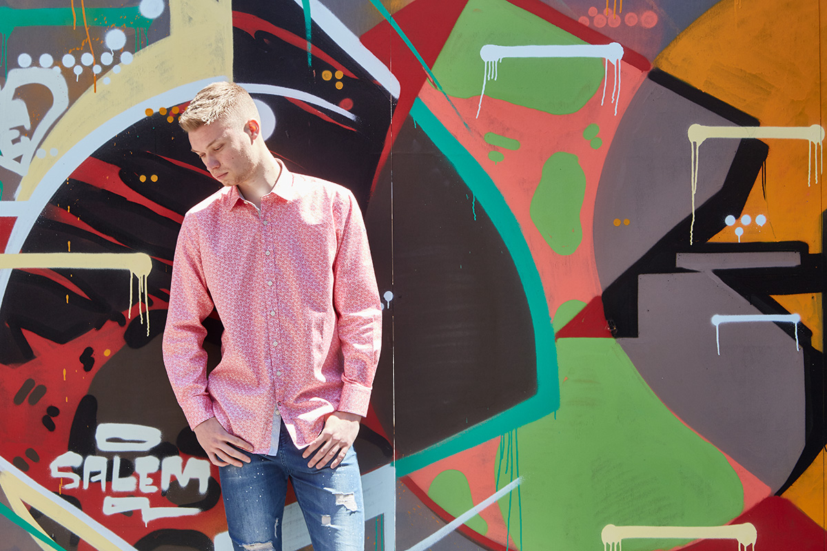 Dresscode-pixel-shirt-Street